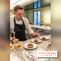 Le tea time du Bar à desserts de Ladurée Champs-Elysées -  A7C2272