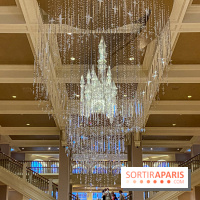 Disneyland Hotel à Disneyland Paris lustre