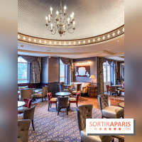 Disneyland Hotel à Disneyland Paris bar fleur de lys