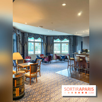 Disneyland Hotel à Disneyland Paris bar fleur de lys