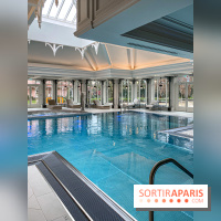 Disneyland Hotel à Disneyland Paris piscine