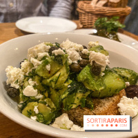 La salade Dakos à l'avocat