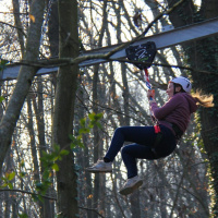 Sherwood Parc - Tyrolienne à virages 01