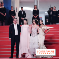 ©Rachid Bellak - Cannes 2024 : Tapis Rouge - The Substance - Dennis Quaid, Coralie Fargeat, Margaret Qualley et Demi Moore