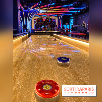 Shuffled, l'enseigne de shuffleboard à Boom Boom Villette - IMG 8589