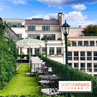 Le Marta, le bar à cocktails perché sur le rooftop de l'Hôtel Barrière Fouquet's Paris tout l'été
