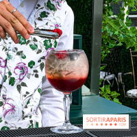 Le Marta, le bar à cocktails perché sur le rooftop de l'Hôtel Barrière Fouquet's Paris tout l'été