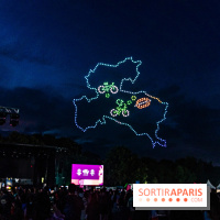 La Fan zone de Saint-Quentin en Yveli!nes, soirée Ofenbach et drones -  A7C0474