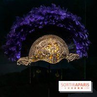 Bijoux de scène de l'Opéra de Paris : l'exposition de parures merveilleuses au Palais Garnier