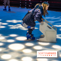 Noël au Parc Astérix 2024 - nos photos -  patinoire enfant