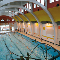 Les bains et piscines en île de France