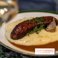 Le Bistro des Livres, le restaurant français pour les amoureux des bouquins -  saucisse purée 