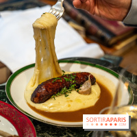 Le Bistro des Livres, le restaurant français pour les amoureux des bouquins -  saucisse purée aligoté 