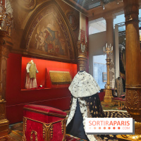 Le Dernier sacre : l'exposition immersive dans les coulisses d'un couronnement au Mobilier national