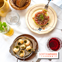 Margaux, le restaurant français typique, face à la Tour Eiffel - A7C09273