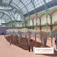 Ernesto Neto tisse une nouvelle installation monumentale gratuite au Grand Palais, nos photos