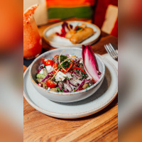 Paillettes Paris : un restaurant festif, une cuisine méditerranéenne  - 65fd539c6e00e