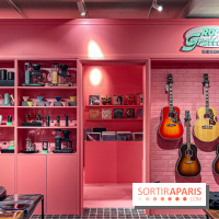 Rock'n' Drôle : l'exposition rock et gratuite d'Antoine de Caunes au Bon Marché Rive Gauche