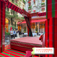 Plaza Athénée : une installation design XXL gratuite signée Uchronia exposée dans la cour du palace - IMG 1164 jpg 2