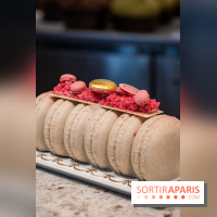 Les bûches et créations de Noël et fêtes de Ladurée 2025