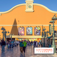 Disney Adventure World - World Premiere Plaza