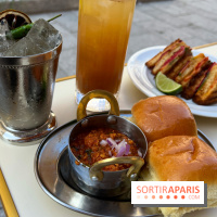 Mumbai Café - Brioches et curry de poulet