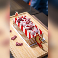 Bûches de Noël et créations de Fête d'Arnaud Larher 2025