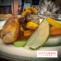 The Regal View - plat