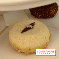 Noël 2025 au Plaza Athénée : tea time festif en famille, patinoire enchantée et chalet-raclette - IMG 4358