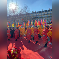 Défilés, dragons et saveurs asiatiques : la place de la République célèbre l’Année du Cheval - 4 2