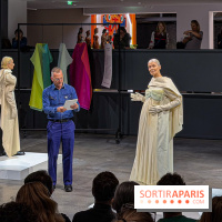 Le Musée Vivant de la Mode d'Olivier Saillard : exposition-performance à la Fondation Cartier
