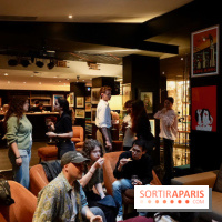 Sparkling VR - ambiance lounge et groupe