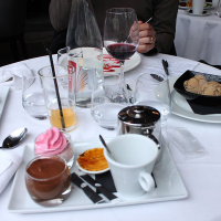 Restaurant l'Ile à Issy-les-Moulineaux