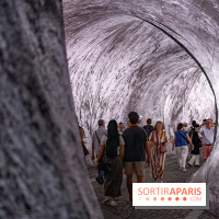 La Caverne du Pont Neuf : le montage de l’installation géante de JR démarre à Paris - Facetune 16 06 2026 03 06 00