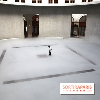 Fujiko Nakaya : nos photos de sa sculpture de brouillard à voir à la Bourse de Commerce