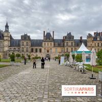 Une exposition de costumes conçus par Christian Lacroix au château de Fontainebleau