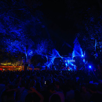 La Clairière : le club open-air de Paris pour l’été 2026 - @SEBASTIENK ARTS CLAIRIERE 05136
