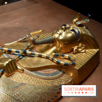 Le sarcophage doré en gros plan - Toutankhamon : son tombeau et ses trésors