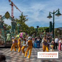 Disneyland Paris : la Cavalcade des Princesses Disney à Disney Adventure World