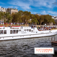 Défilé flottant sur la Seine : le Jal Yatra à Paris, les photos