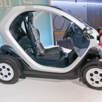 Atelier Renault, Exposition, Restaurant, Bar, Lounge, Voitures électriques