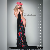 Calendrier Clara Morgane 2014