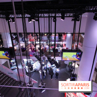 Le Café Renault sur les Champs