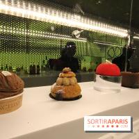 Le Café Renault sur les Champs