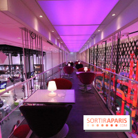 Le Café Renault sur les Champs