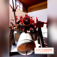 Shooting into the Corner  d'Anish Kapoor au Château de Versailles