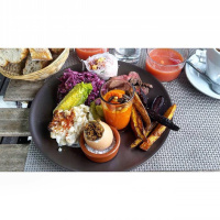 Le Playtime : la péniche terrasse piscine !