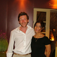 Pierrick et sa compagne Kanya, propriétaire du restaurant Baan Kanya