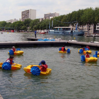 Pédalos pour enfants à Paris Plage La Villette