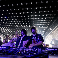 Justice en DJ Set au Faust pour Virgin Radio